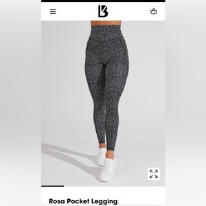(BRAND NEW!) Buffbunny Rosa Pocket Legging XXS- Black Bossy Print